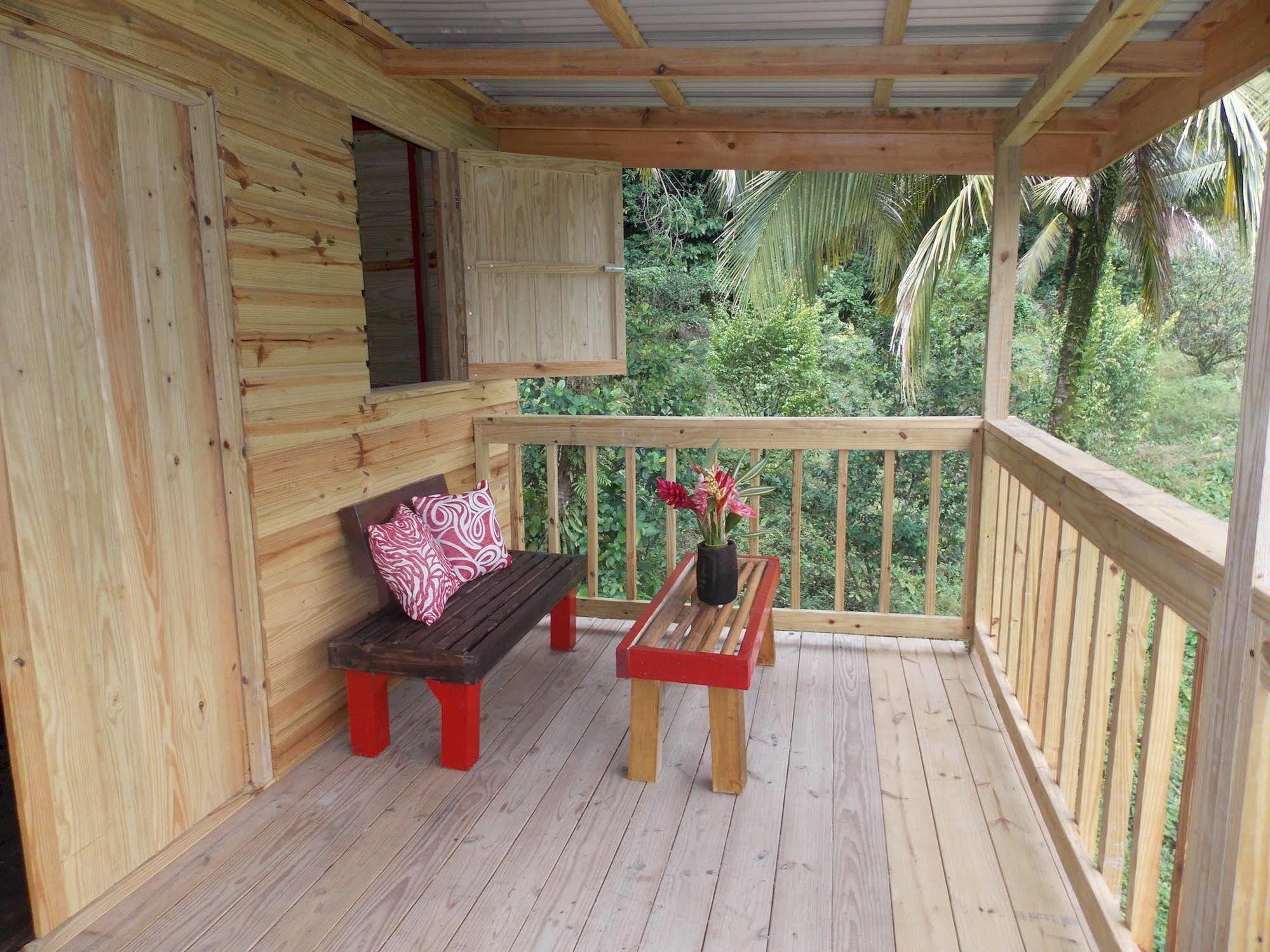 Roots Jungle Retreat Vila Marigot Exterior foto